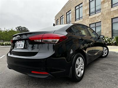 2018 Kia Forte LX   - Photo 7 - Vista, CA 92084