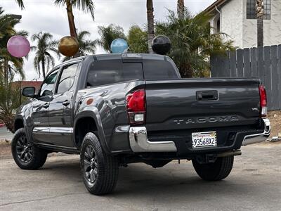 2020 Toyota Tacoma SR5 V6   - Photo 20 - Vista, CA 92084