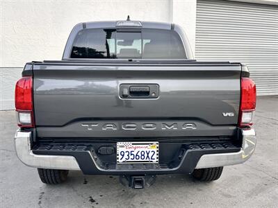 2020 Toyota Tacoma SR5 V6   - Photo 6 - Vista, CA 92084