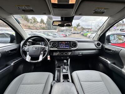 2020 Toyota Tacoma SR5 V6   - Photo 22 - Vista, CA 92084