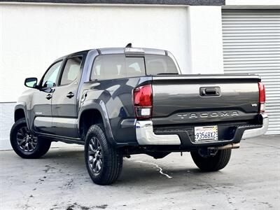 2020 Toyota Tacoma SR5 V6   - Photo 4 - Vista, CA 92084