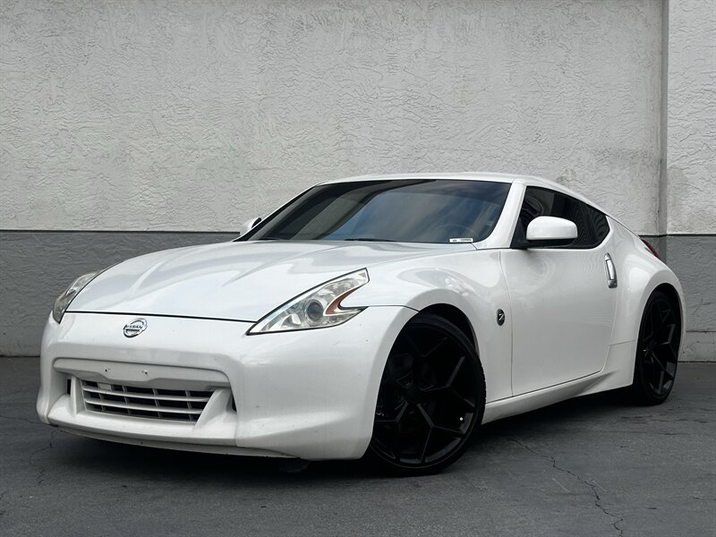 2009 Nissan 370Z Touring * LOW MILES * BLACK RIMS * EXHAUST * - Photo 14 - Vista, CA 92084