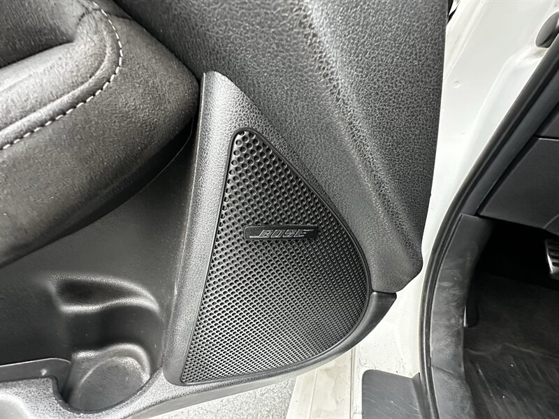 2009 Nissan 370Z Touring * LOW MILES * BLACK RIMS * EXHAUST * - Photo 24 - Vista, CA 92084