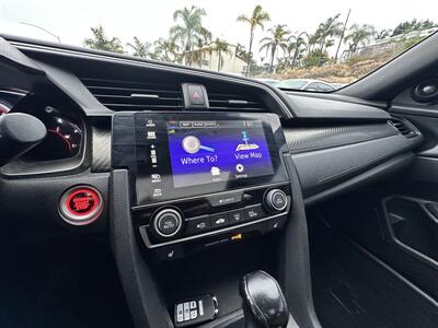 2018 Honda Civic Sport Touring   - Photo 16 - Vista, CA 92084