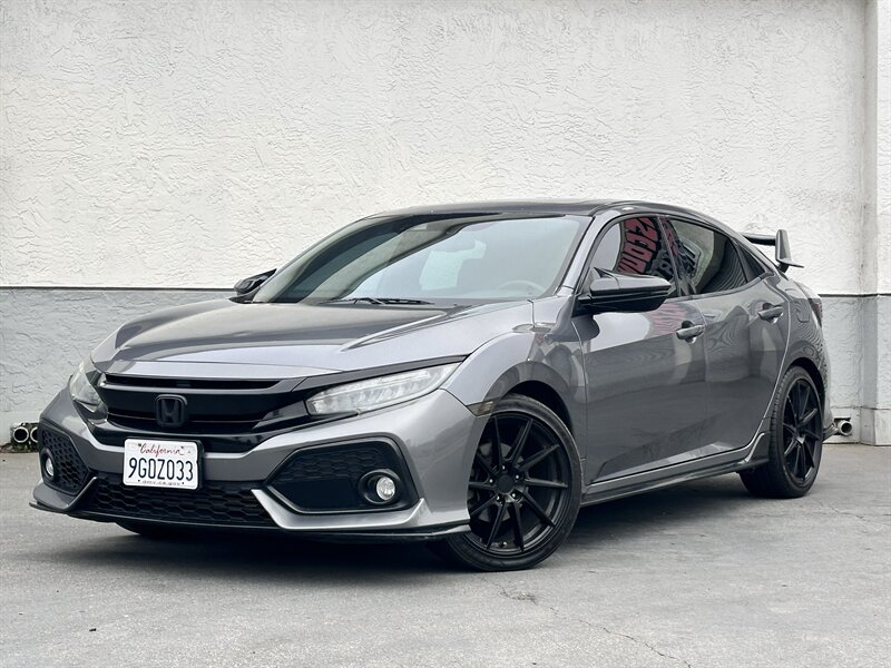 2018 Honda Civic Sport Touring CVT's photo