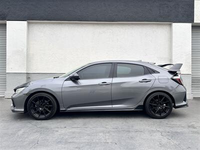 2018 Honda Civic Sport Touring   - Photo 9 - Vista, CA 92084