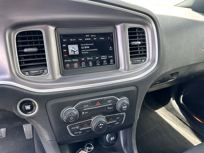 2022 Dodge Charger SXT - Photo 18 - Vista, CA 92084