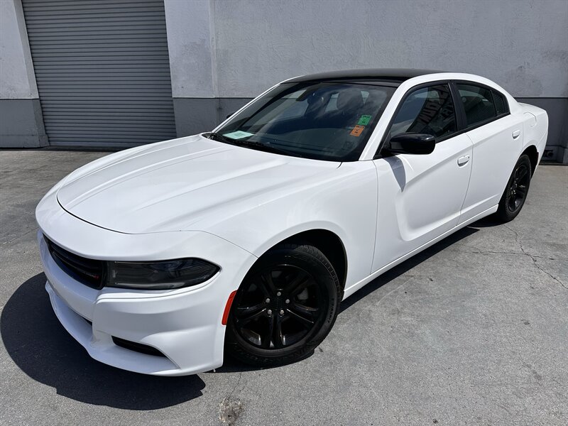 2022 Dodge Charger SXT - Photo 4 - Vista, CA 92084