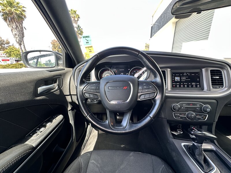 2022 Dodge Charger SXT - Photo 28 - Vista, CA 92084