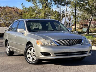 2000 Toyota Avalon XL   - Photo 3 - Vista, CA 92084