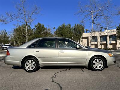 2000 Toyota Avalon XL   - Photo 7 - Vista, CA 92084