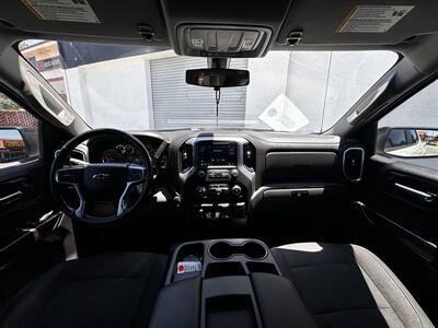 2019 Chevrolet Silverado 1500 RST   - Photo 15 - Vista, CA 92084