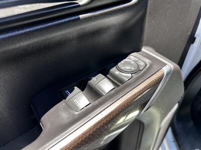2019 Chevrolet Silverado 1500 RST   - Photo 19 - Vista, CA 92084