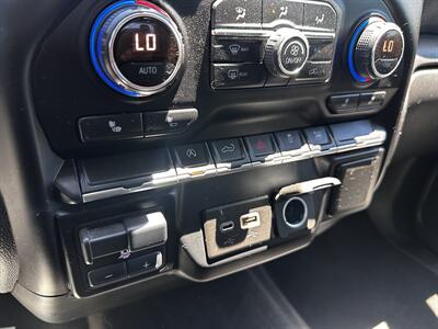2019 Chevrolet Silverado 1500 RST   - Photo 23 - Vista, CA 92084