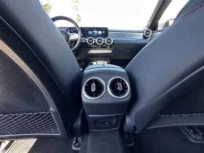2023 Mercedes-Benz CLA CLA 250 * TURBO * AMG SPORTS KIT * AMBIENT LIGHTS - Photo 30 - Vista, CA 92084
