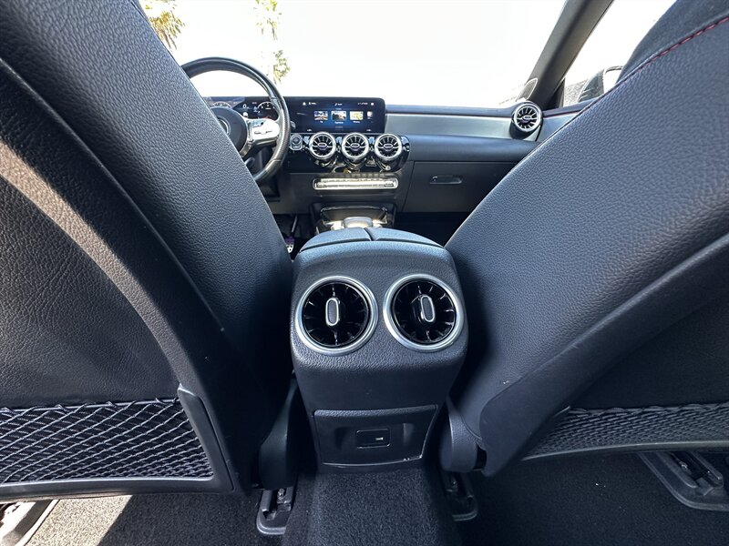 2023 Mercedes-Benz CLA CLA 250 * TURBO * AMG SPORTS KIT * AMBIENT LIGHTS - Photo 30 - Vista, CA 92084