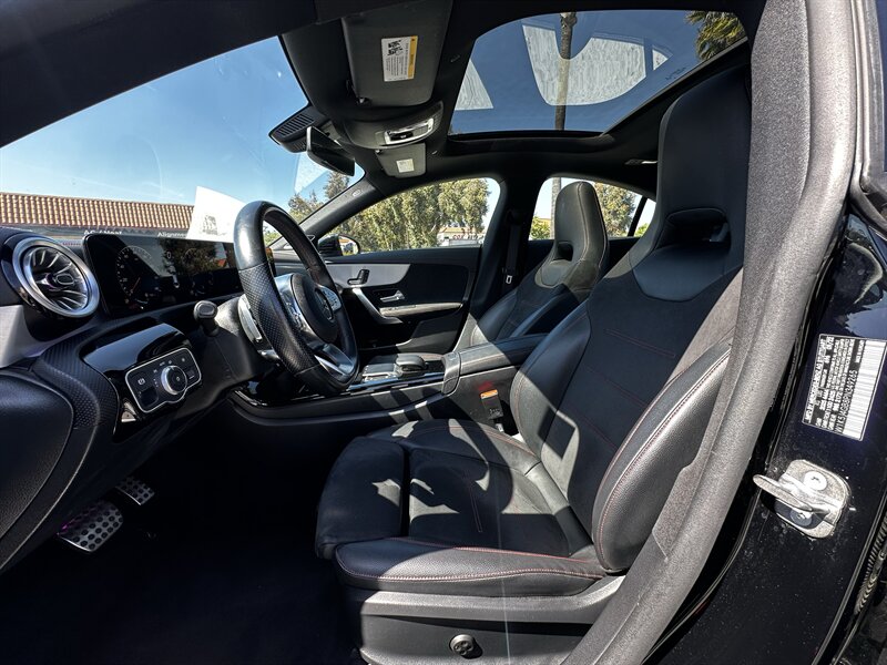 2023 Mercedes-Benz CLA CLA 250 * TURBO * AMG SPORTS KIT * AMBIENT LIGHTS - Photo 40 - Vista, CA 92084