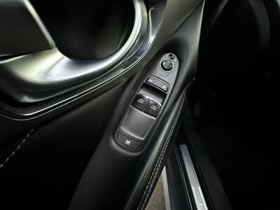 2017 INFINITI Q60 2.0T   - Photo 25 - Vista, CA 92084