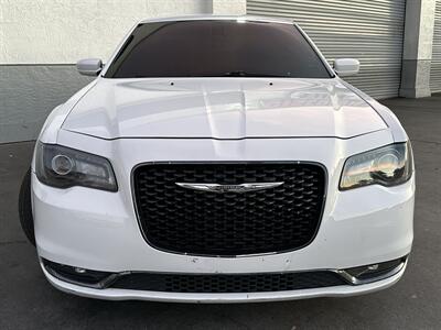 2019 Chrysler 300 S   - Photo 18 - Vista, CA 92084