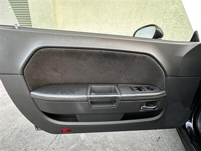 2008 Dodge Challenger SRT8   - Photo 22 - Vista, CA 92084