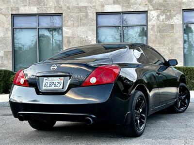 2010 Nissan Altima 2.5 S   - Photo 2 - Vista, CA 92084