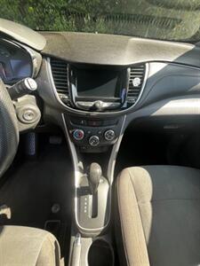 2018 Chevrolet Trax LS - Photo 8 - Wahiawa, HI 96786