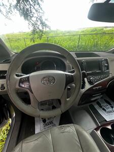 2011 Toyota Sienna XLE 8-Passenger - Photo 9 - Wahiawa, HI 96786