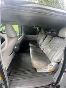 2011 Toyota Sienna XLE 8-Passenger - Photo 4 - Wahiawa, HI 96786