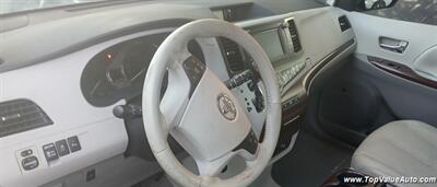 2011 Toyota Sienna XLE 8-Passenger - Photo 3 - Wahiawa, HI 96786