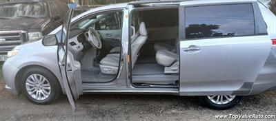 2011 Toyota Sienna XLE 8-Passenger - Photo 2 - Wahiawa, HI 96786
