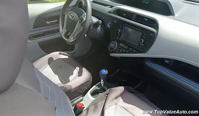 2012 Toyota Prius c One   - Photo 7 - Wahiawa, HI 96786