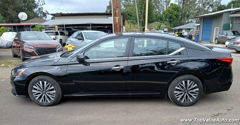 2024 Nissan Altima SV's photo