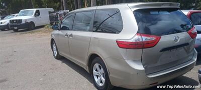 2017 Toyota Sienna L 7-Passenger   - Photo 4 - Wahiawa, HI 96786