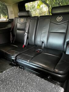 2012 Cadillac Escalade Platinum Edition   - Photo 15 - Wahiawa, HI 96786