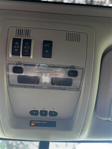 2012 Cadillac Escalade Platinum Edition   - Photo 10 - Wahiawa, HI 96786