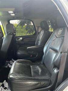 2012 Cadillac Escalade Platinum Edition   - Photo 14 - Wahiawa, HI 96786