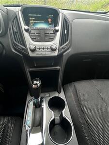 2017 Chevrolet Equinox LT - Photo 11 - Wahiawa, HI 96786