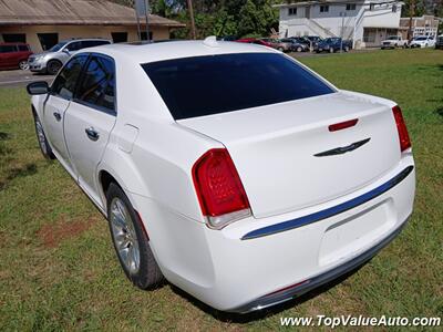 2016 Chrysler 300C   - Photo 8 - Wahiawa, HI 96786