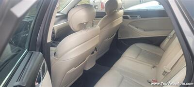 2016 Hyundai Genesis 3.8L - Photo 4 - Wahiawa, HI 96786