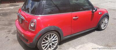 2009 MINI Cooper John Cooper Works   - Photo 5 - Wahiawa, HI 96786