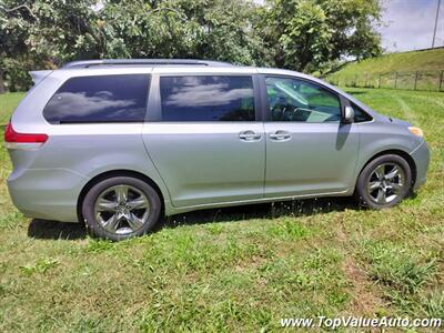 2014 Toyota Sienna L 7-Passenger   - Photo 7 - Wahiawa, HI 96786