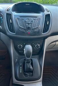 2014 Ford Escape SE - Photo 7 - Wahiawa, HI 96786