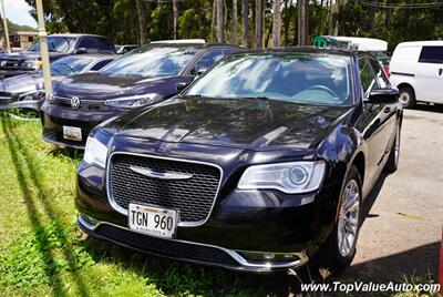 2017 Chrysler 300 Series Limited   - Photo 8 - Wahiawa, HI 96786