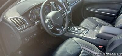 2017 Chrysler 300 Series Limited   - Photo 5 - Wahiawa, HI 96786