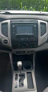 2014 Toyota Tacoma V6 - Photo 8 - Wahiawa, HI 96786