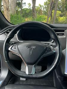 2016 Tesla Model S 70D - Photo 8 - Wahiawa, HI 96786