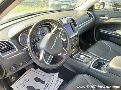 2017 Chrysler 300C   - Photo 9 - Wahiawa, HI 96786