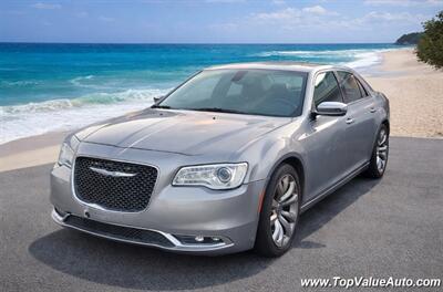 2017 Chrysler 300C   - Photo 10 - Wahiawa, HI 96786