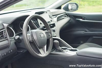 2023 Toyota Camry LE   - Photo 5 - Wahiawa, HI 96786