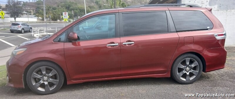 2016 Toyota Sienna SE